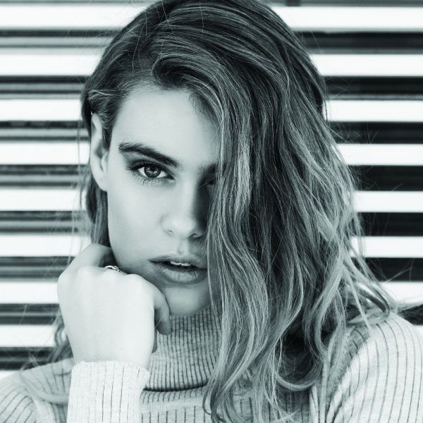 Елена Иванова